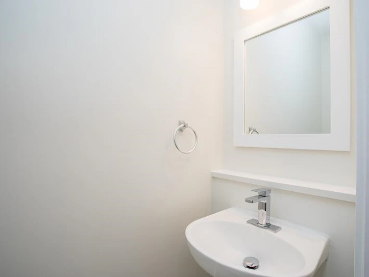 23615 Dewdney Trunk Road, Maple Ridge, BC, V4R 2W9 - 11