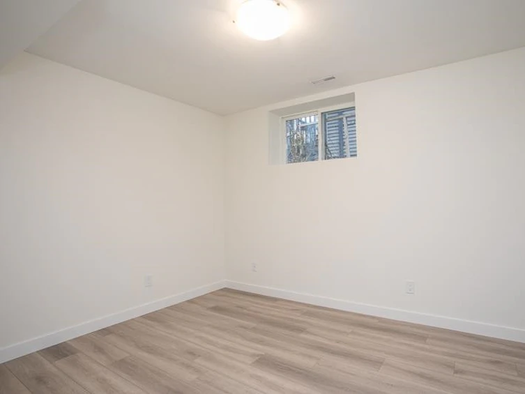 23615 Dewdney Trunk Road, Maple Ridge, BC, V4R 2W9 - 28