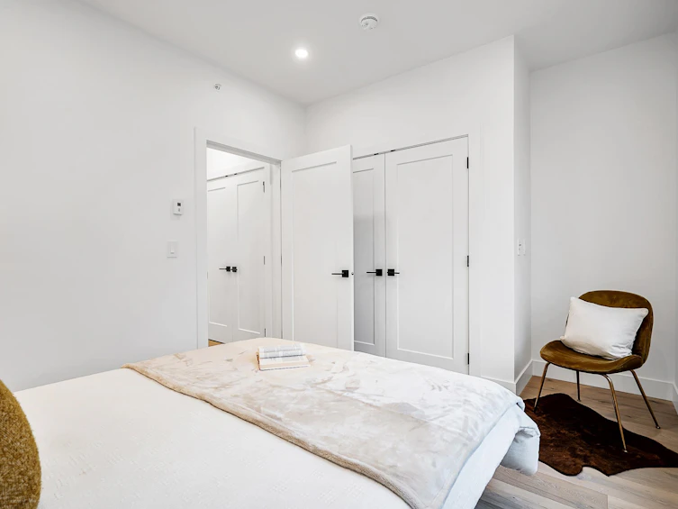 3039 School Avenue, Vancouver, BC, V5R 5M6 - 19