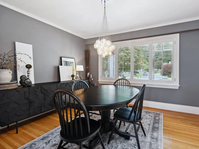 4081 Ruby Avenue, North Vancouver, BC, V7R 4B5 - 16