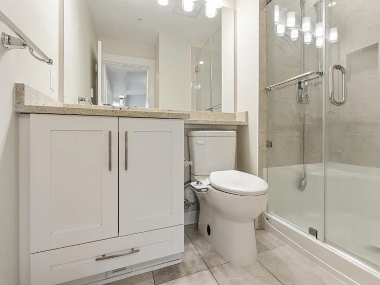 107-11077 Ravine, Surrey, BC, V3T 0R7 - 17