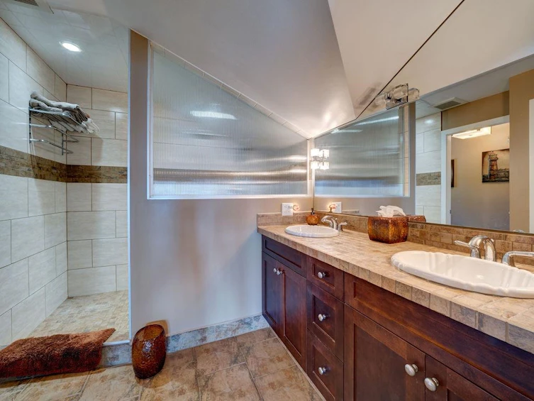 4519 Stalashen Drive, Sechelt, BC, V7Z 0B3 - 18
