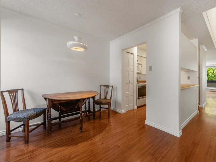 3931 Springtree Drive, Vancouver, BC, V6L 3E2 - 15
