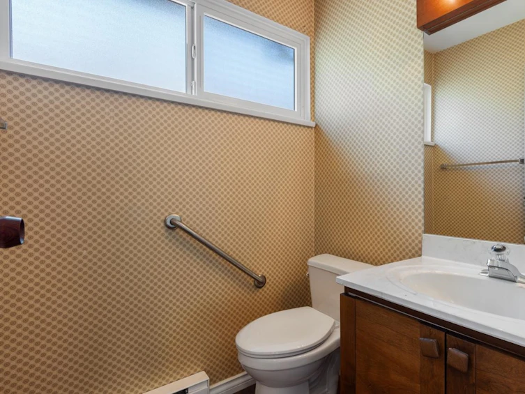 3931 Springtree Drive, Vancouver, BC, V6L 3E2 - 26