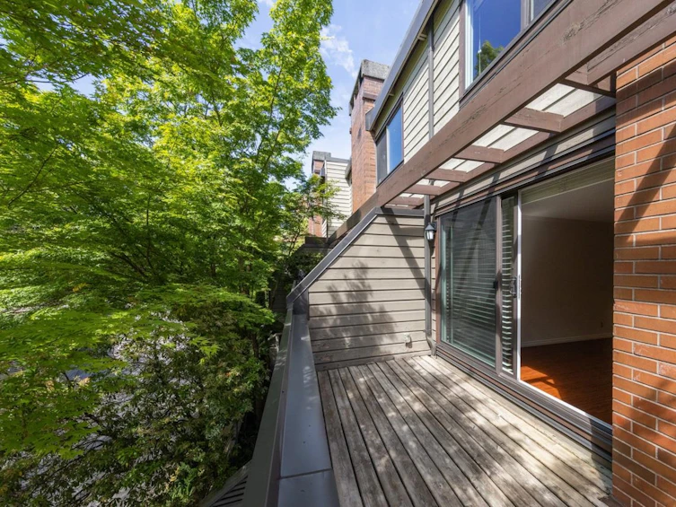 3931 Springtree Drive, Vancouver, BC, V6L 3E2 - 36