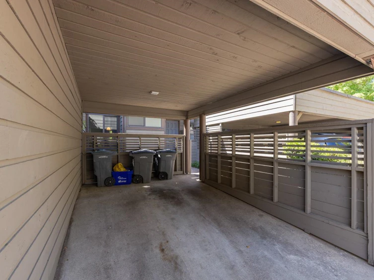 3931 Springtree Drive, Vancouver, BC, V6L 3E2 - 38
