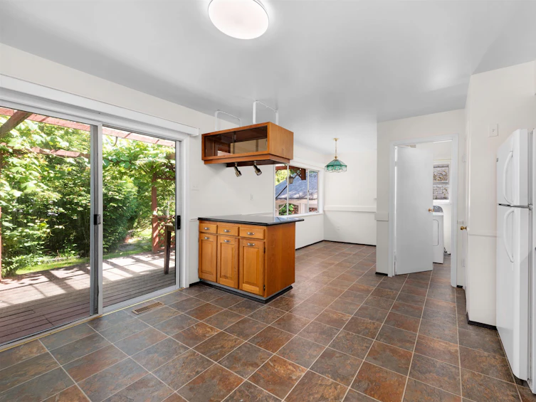 5251 Calderwood Crescent, Richmond, BC, V7C 3G2 - 10