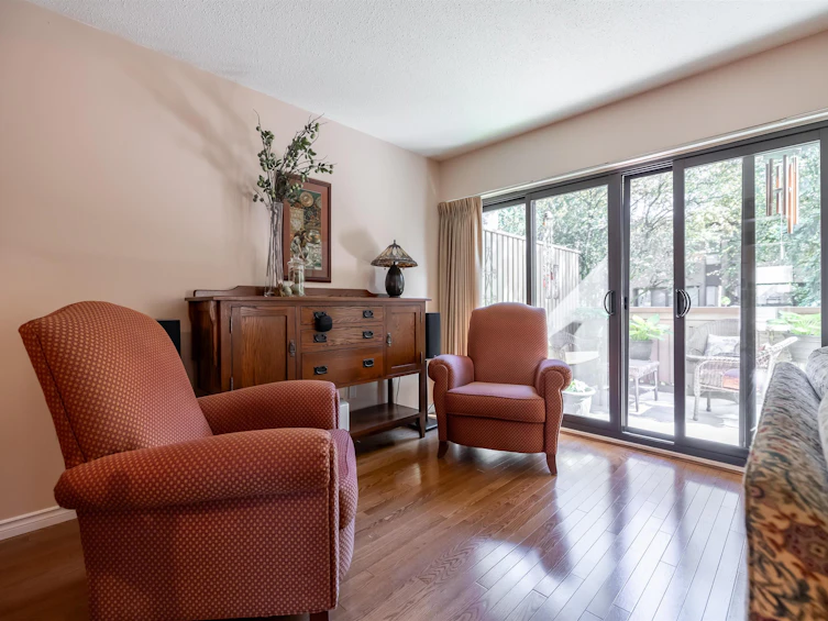 116-13806 Central Avenue, Surrey, BC, V3T 1R9 - 3