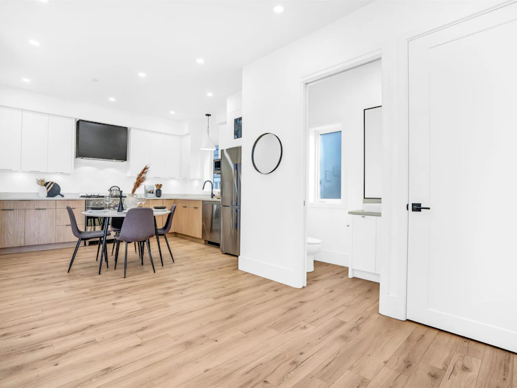 3655 Eton Street, Vancouver, BC, V5K 1K7 - 7
