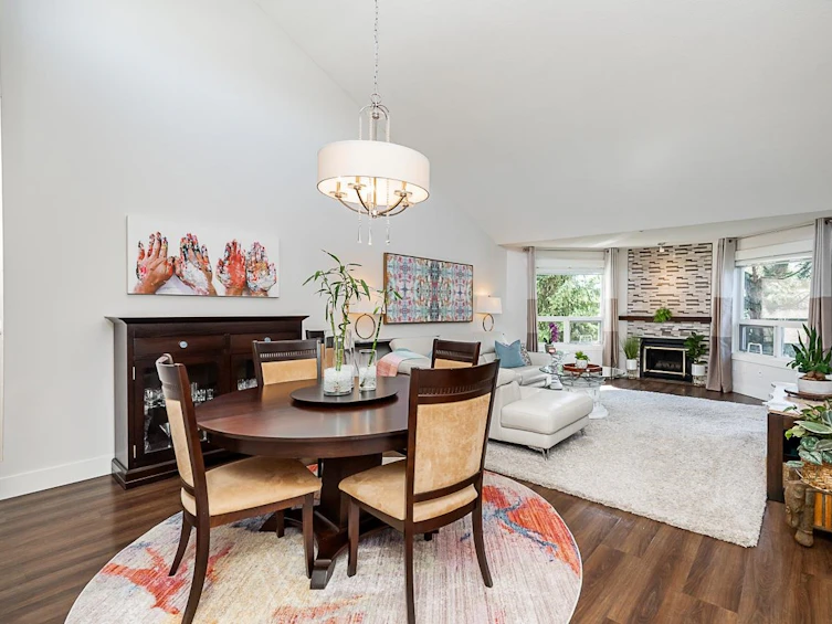 312-15255 18, Surrey, BC, V4A 1W9 - 4