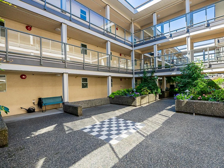 312-15255 18, Surrey, BC, V4A 1W9 - 27