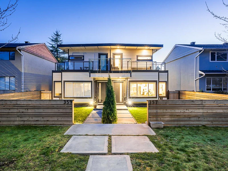 357 E 4th Street, North Vancouver BC