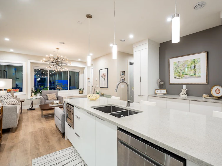 357 East 4th Street, North Vancouver, BC, V7L 1J3 - 9