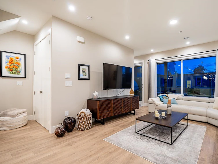 357 East 4th Street, North Vancouver, BC, V7L 1J3 - 10