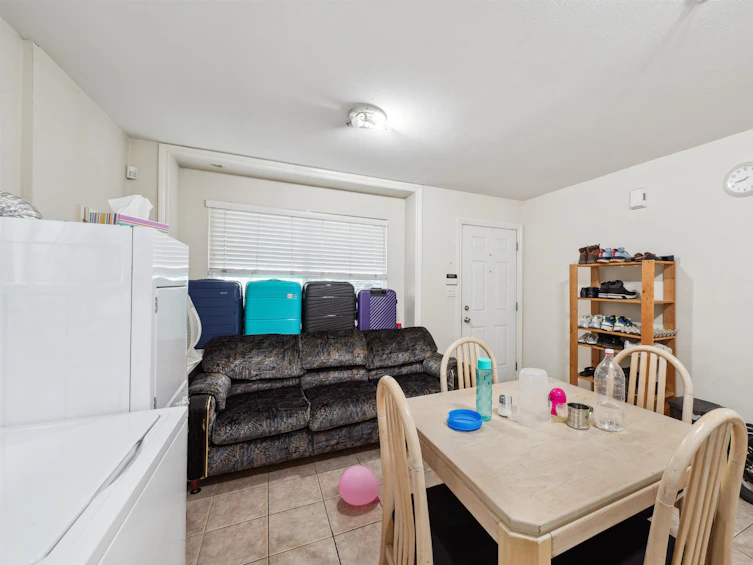 3234 Clive Avenue, Vancouver, BC, V5R 4V2 - 19