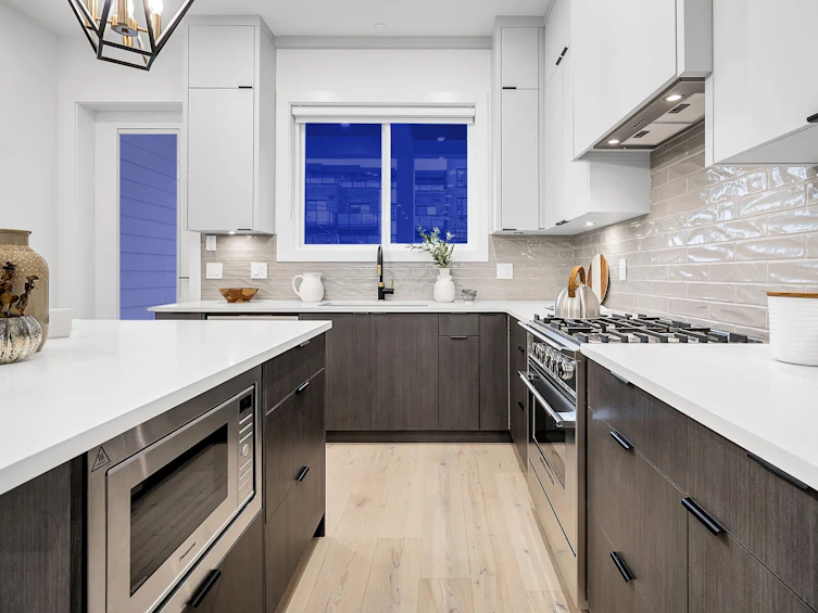 3041 School Avenue, Vancouver, BC, V5R 5M6 - 14