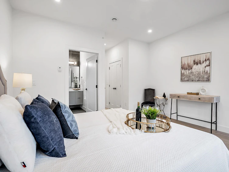 3041 School Avenue, Vancouver, BC, V5R 5M6 - 18