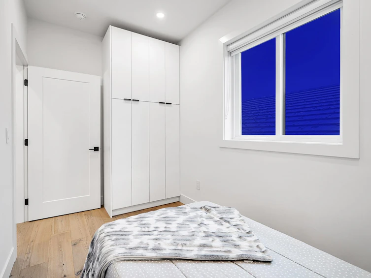 3041 School Avenue, Vancouver, BC, V5R 5M6 - 23