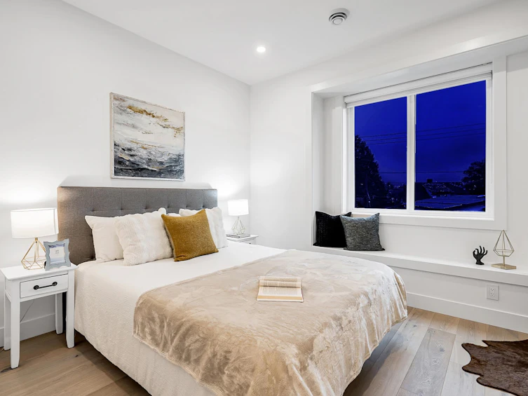 3041 School Avenue, Vancouver, BC, V5R 5M6 - 24