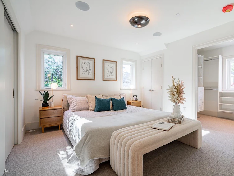 2401 West 37th Avenue, Vancouver, BC, V6M 1P4 - 18