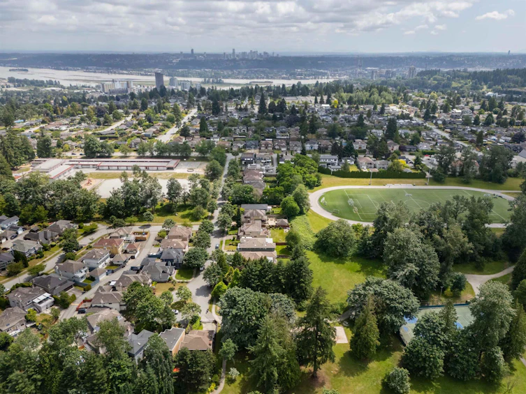 7609 Coldicutt Street, Burnaby, BC, V3N 3Z5 - 12