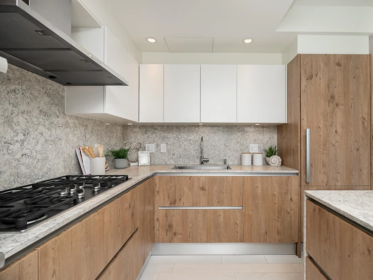 203-522 15th Street, West Vancouver, BC, V7V 0B7 - 4
