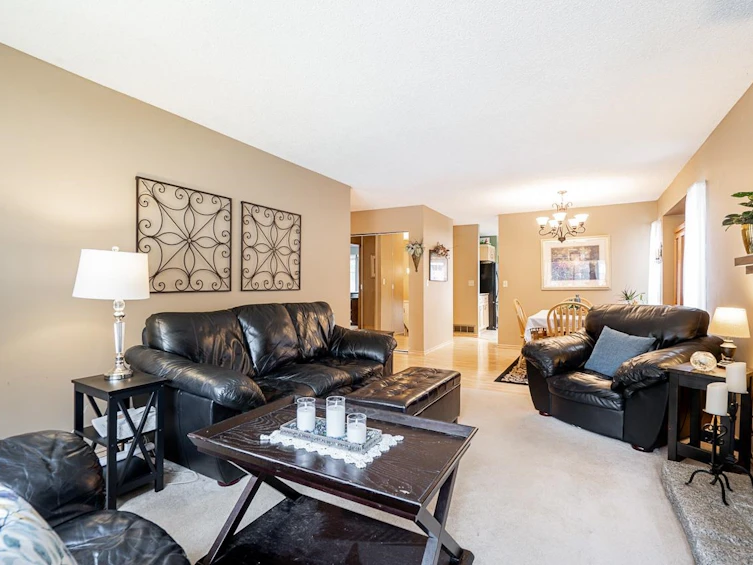 8062 138 Street, Surrey, BC, V3W 8P9 - 6