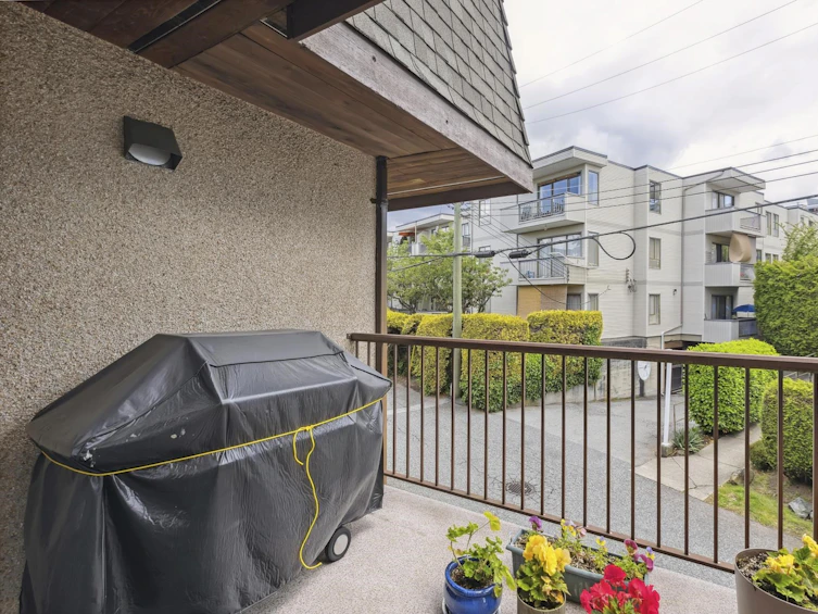 2-220 West 16th Street, North Vancouver, BC, V7M 1T6 - 15