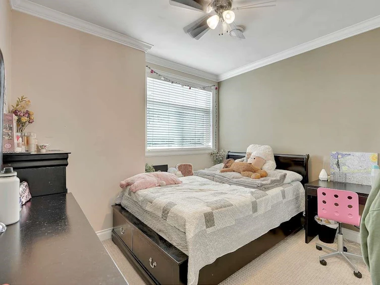 14365 72nd Avenue, Surrey, BC, V3W 2P9 - 13