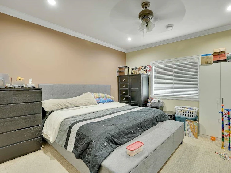 14365 72nd Avenue, Surrey, BC, V3W 2P9 - 14