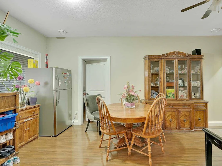14365 72nd Avenue, Surrey, BC, V3W 2P9 - 22