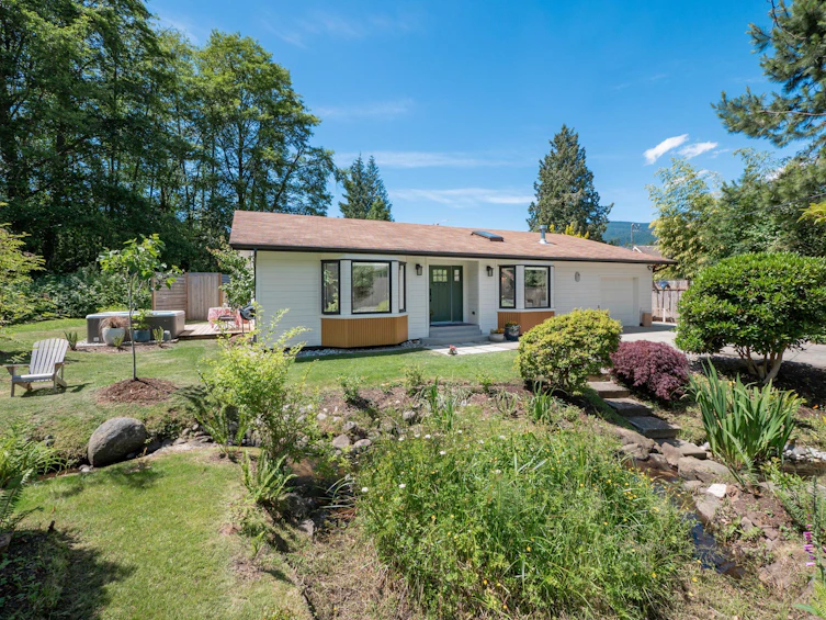 655 Dougall Road, Gibsons, BC, V0N 1V8 - 31