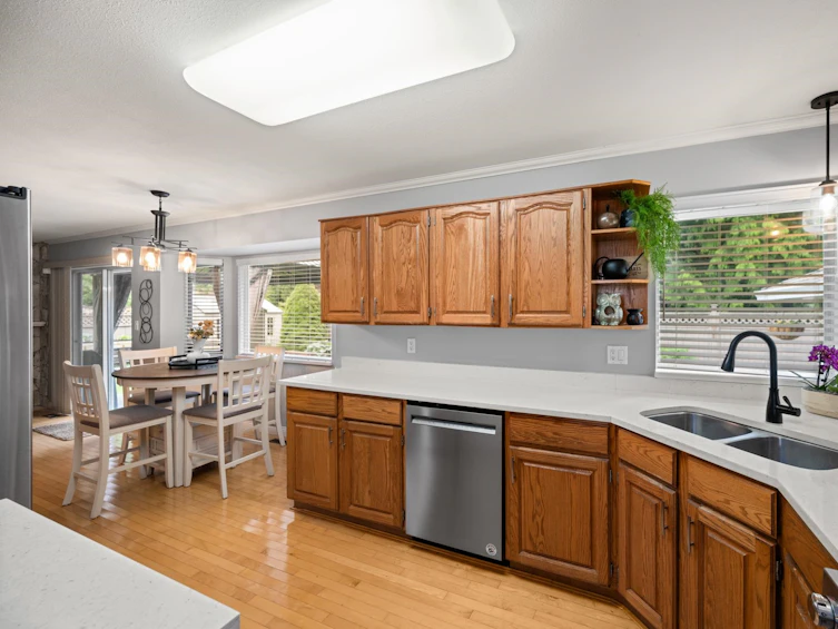 11450 207a Street, Maple Ridge, BC, V2X 0C7 - 14
