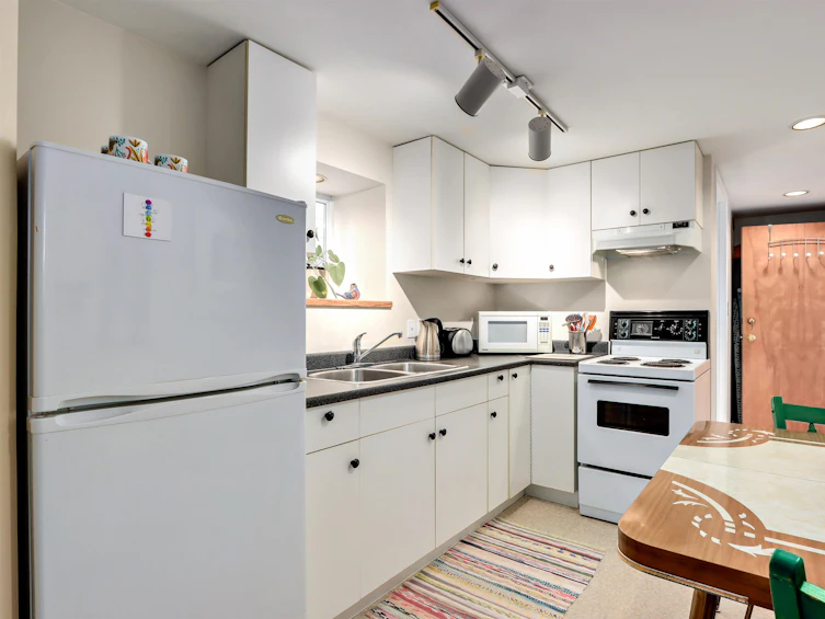 3628 West 3rd Avenue, Vancouver, BC, V6R 1L9 - 35