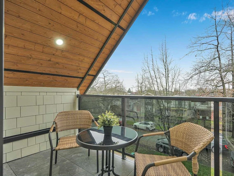 2233 East 44th Avenue, Vancouver, BC, V5P 1N3 - 32
