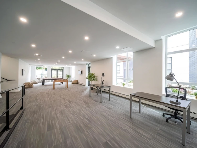 520-13968 Laurel Drive, Surrey, BC, V3T 0S9 - 23