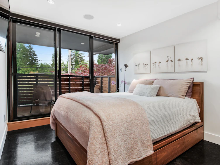 1777 Deep Cove Road, North Vancouver, BC, V7G 1S4 - 17