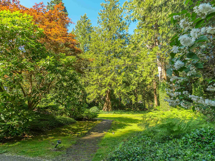 13425 Woodcrest Drive, Surrey, BC, V4P 1W3 - 11