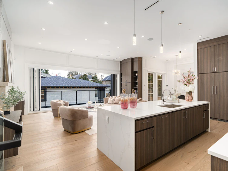 2626 West 35th Avenue, Vancouver, BC, V6N 2L8 - 3