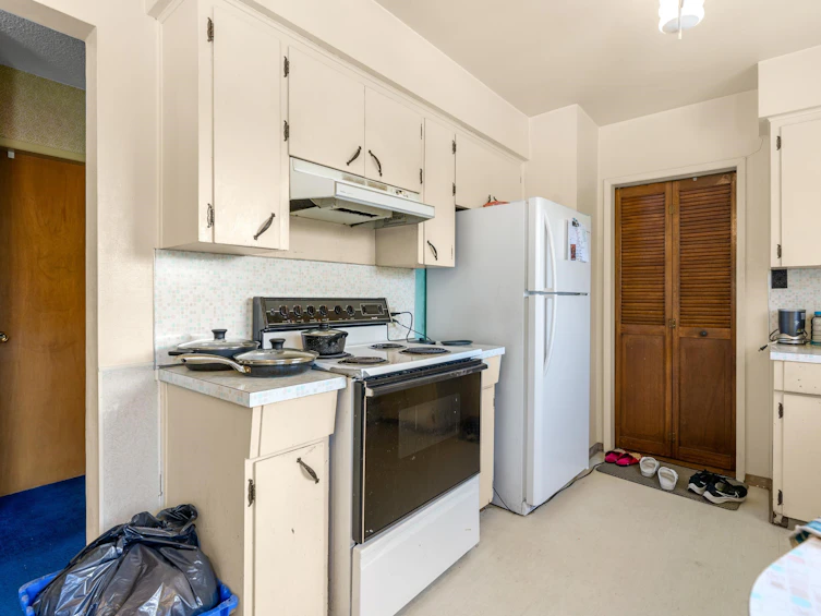 5308 Fleming Street, Vancouver, BC, V5P 3E9 - 11