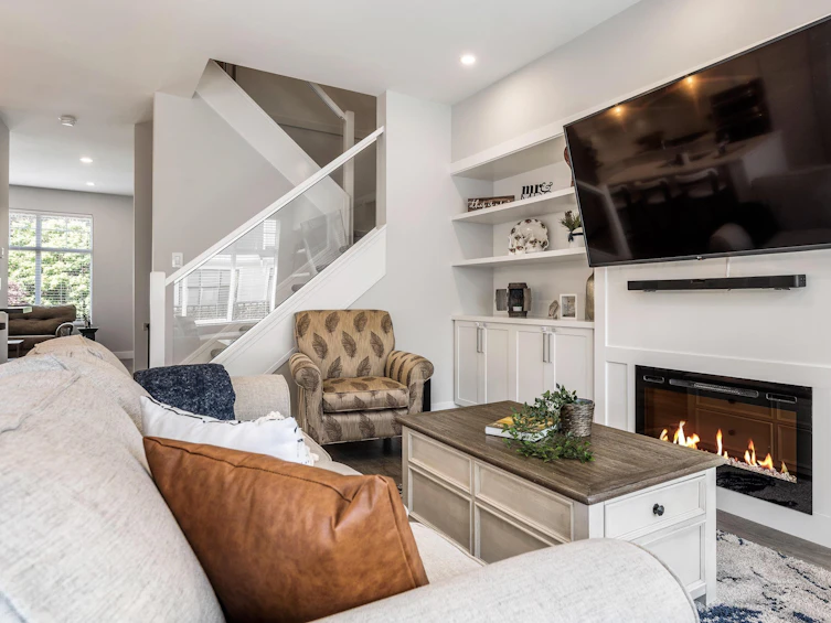 35-20327 72b, Langley, BC, V2Y 4J6 - 12
