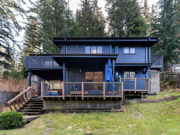 1257 Adams Road, Bowen Island, BC, V0N 1G2