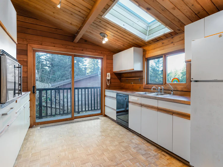 1257 Adams Road, Bowen Island, BC, V0N 1G2 - 9