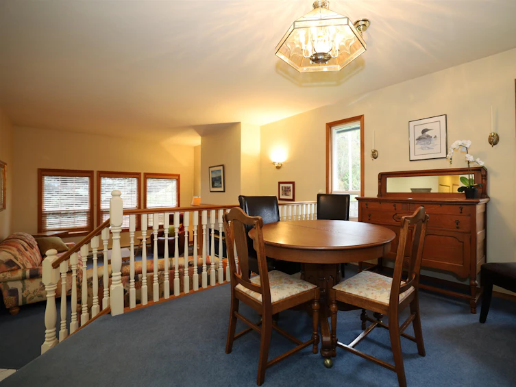 3205 Huckleberry Road, Roberts Creek, BC, V0N 2W2 - 6