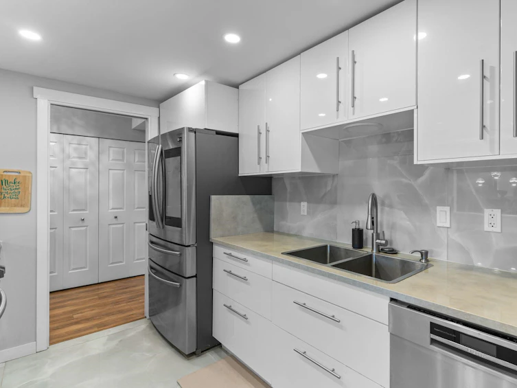 205-32097 Tims, Abbotsford, BC, V2T 2H3 - 7
