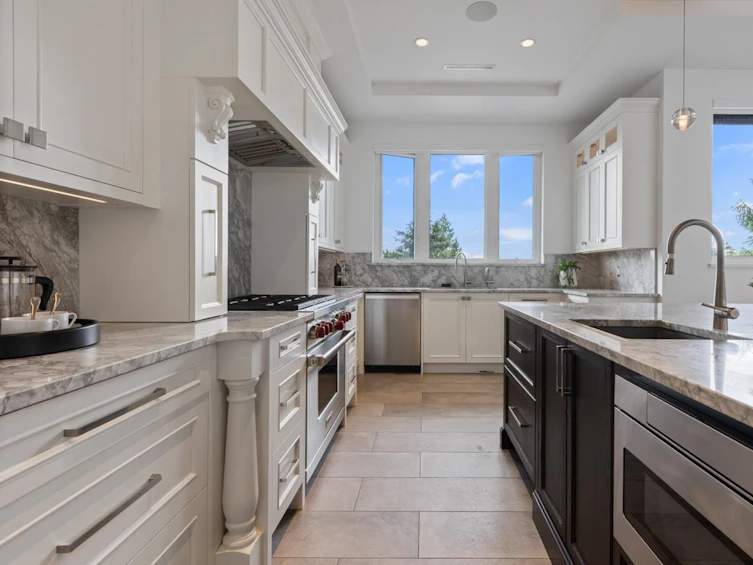 4441 Carson Street, Burnaby, BC, V5J 2Y3 - 10