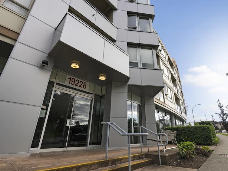 411-19228 64, Surrey, BC, V3S 7C9 - 24