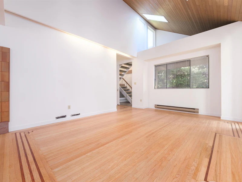 2996 W 5th Avenue, Vancouver BC V6K 1T9