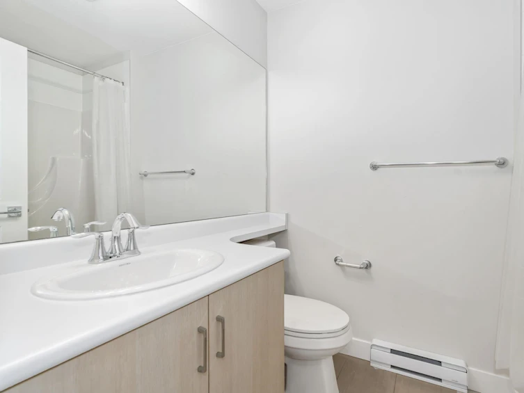 33-14271 60, Surrey, BC, V3X 2N4 - 15