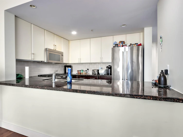 1429 W 7th Avenue, Vancouver, BC, V6H 4H2 - 7